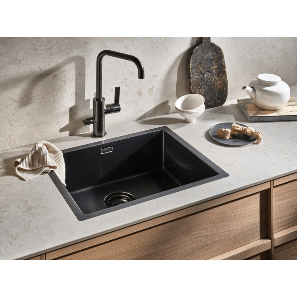 Tapwell Ta 5040 Mattamusta, allas